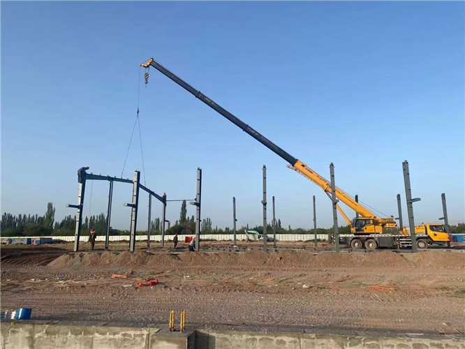 岗巴县夜间、节假日作业是否有加价？加价比例多少？