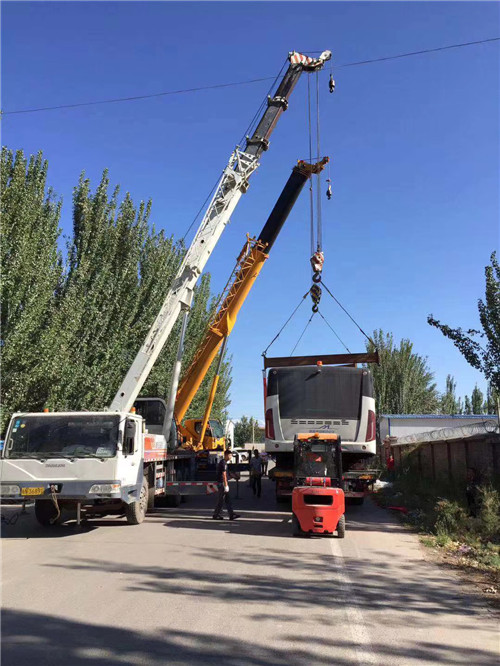 岗巴县港口集装箱搬运案例